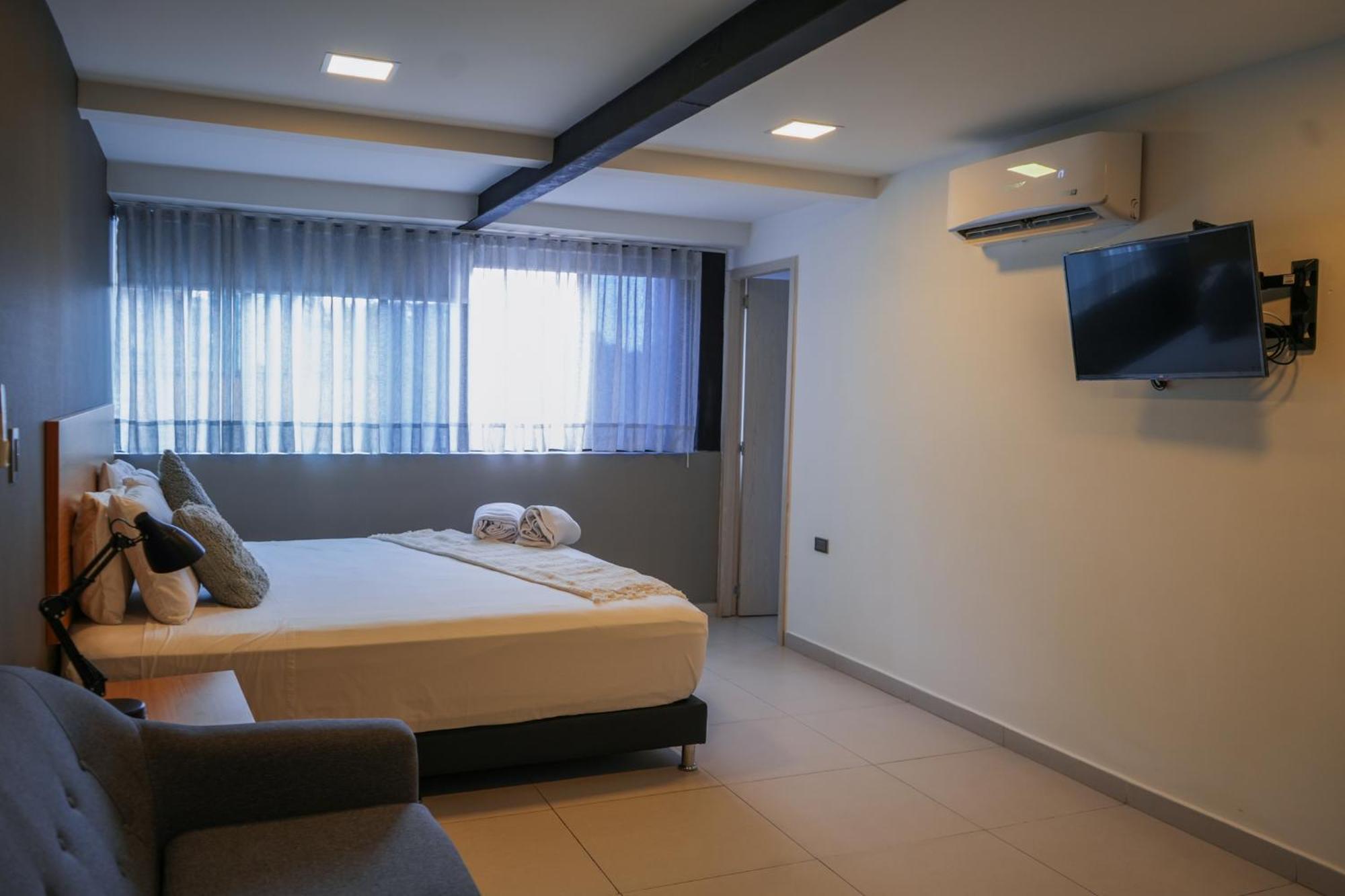 Hotel Bambu Milla De Oro Медельин Экстерьер фото
